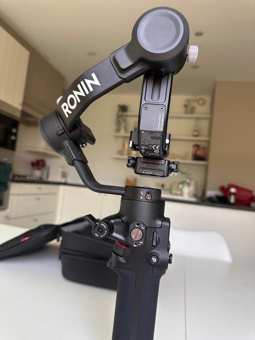 DJI Ronin RSC2 Pro, Audio, Tv en Foto, Fotografie | Statieven en Balhoofden, Nieuw, Balhoofd, Minder dan 150 cm, Ophalen of Verzenden