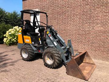 Giant 332swt met slechts 350 uur schaffer weidemann knikmops beschikbaar voor biedingen