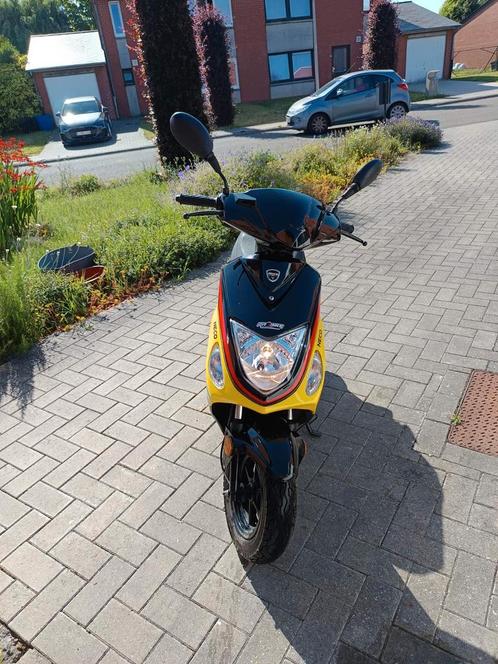 Neco een, Fietsen en Brommers, Scooters | SYM, Zo goed als nieuw, Ophalen