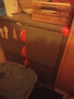 Twee nachtkastjes, Enlèvement