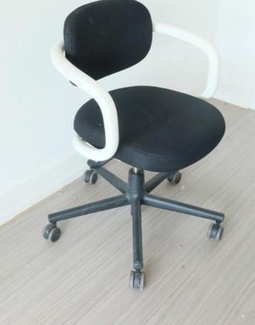 VITRA/Konstantin Grcic/Chaise de Bureau/DESIGN/740 euros