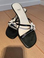 Slipper, Ophalen of Verzenden, Zo goed als nieuw, Zwart