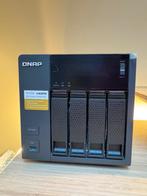 QNAP TS-453A 4 bays (3x4TB) NIEUW, Zo goed als nieuw