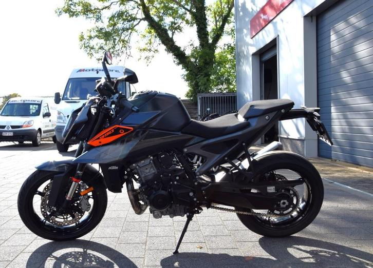 KTM 990 Duke BTW-motor, Motoren, Motoren | KTM, Bedrijf, Naked bike, meer dan 35 kW, 2 cilinders, Motorrijbewijs A, ABS, Cruise Control