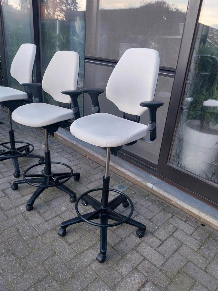 Chaise de travail haute RH Active 222, Articles professionnels, Articles professionnels Autre, Enlèvement