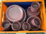 Volledig paars servies, Ophalen, Zo goed als nieuw, Porselein, Compleet servies