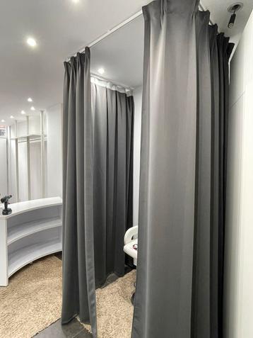  Cabine d’essayage complète IKEA VIDGA + rideaux opaques  beschikbaar voor biedingen