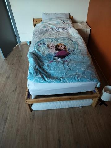 2x Neiden bed - Ikea 90x200cm beschikbaar voor biedingen
