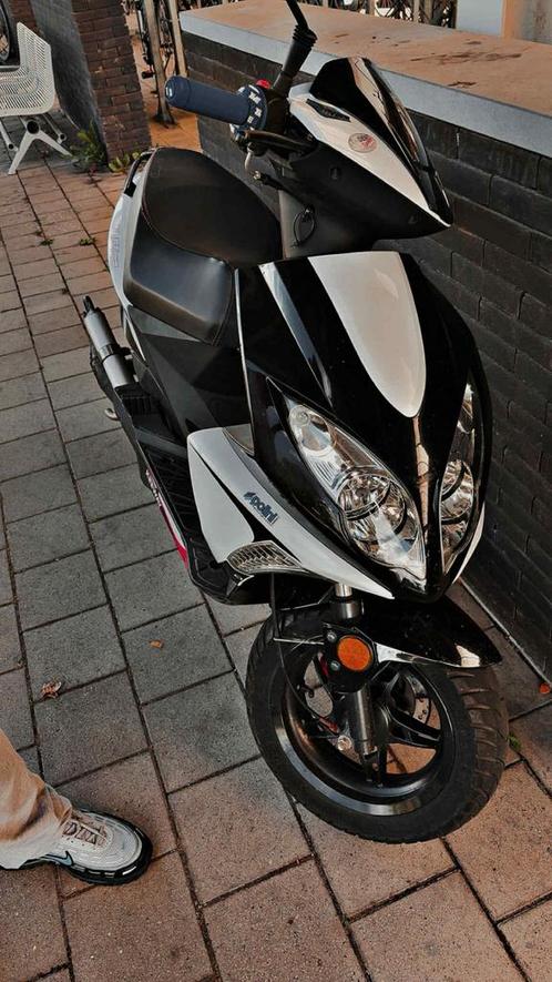 Keeway fact evo b klasse, Fietsen en Brommers, Scooters | Peugeot, Overige modellen, Klasse B (45 km/u), Tweetakt, Ophalen