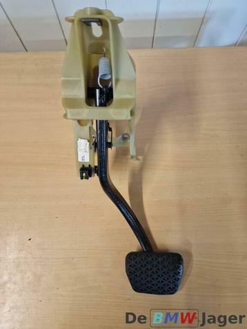 Rempedaal BMW 7-serie E65 E66 E67 35106752517 beschikbaar voor biedingen