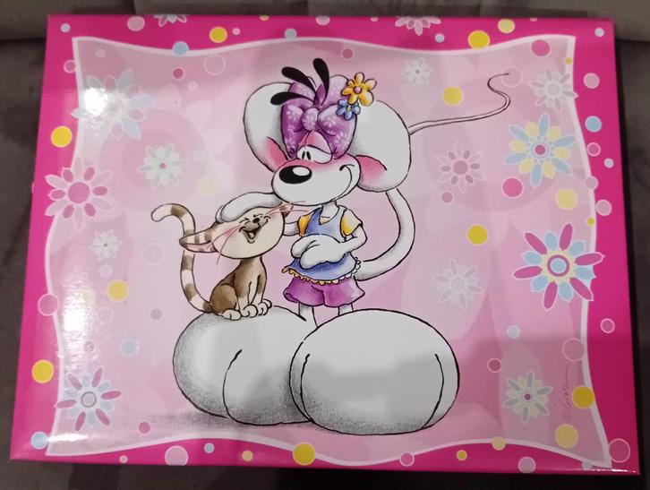 Diddl 80 vierkante blaadjes nummer 62 in schrijfwarenbox, Verzamelen, Diddl, Nieuw, Papier, Kaart of Schrift, Diddl, Ophalen of Verzenden