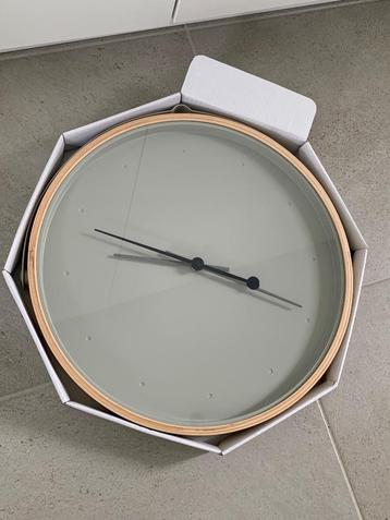 IKEA klok Rotblöta  beschikbaar voor biedingen