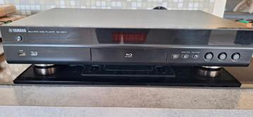 Yamaha BD-S671, in nieuwstaat, zeer weinig gebruikt. beschikbaar voor biedingen