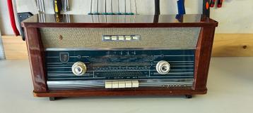 Oude SIERA-radio beschikbaar voor biedingen
