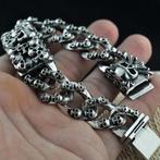 Brede skull armband - 925 Sterling zilver - 17 mm - 117 gram, Handtassen en Accessoires, Armbanden, Verzenden, Nieuw, Zilver, Zilver