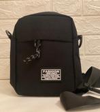 Sac à bandoulière noir pour homme avec bandoulière - Nouveau, Bijoux, Sacs & Beauté, Sacs | Sacs à bandoulière, Autres marques