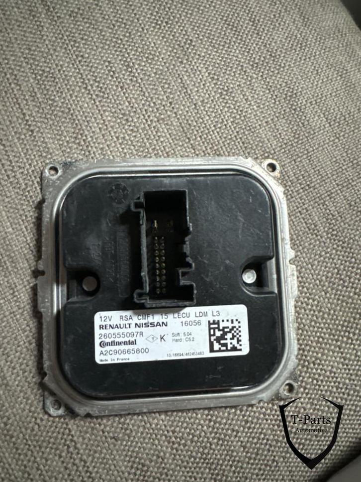 Renault clio 4 koplamp links rechts module nissan 260555097R, Auto-onderdelen, Verlichting, Renault, Gebruikt