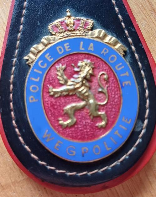 Gendarmerie  - breloque police de la route, Collections, Objets militaires | Général, Gendarmerie, Enlèvement ou Envoi