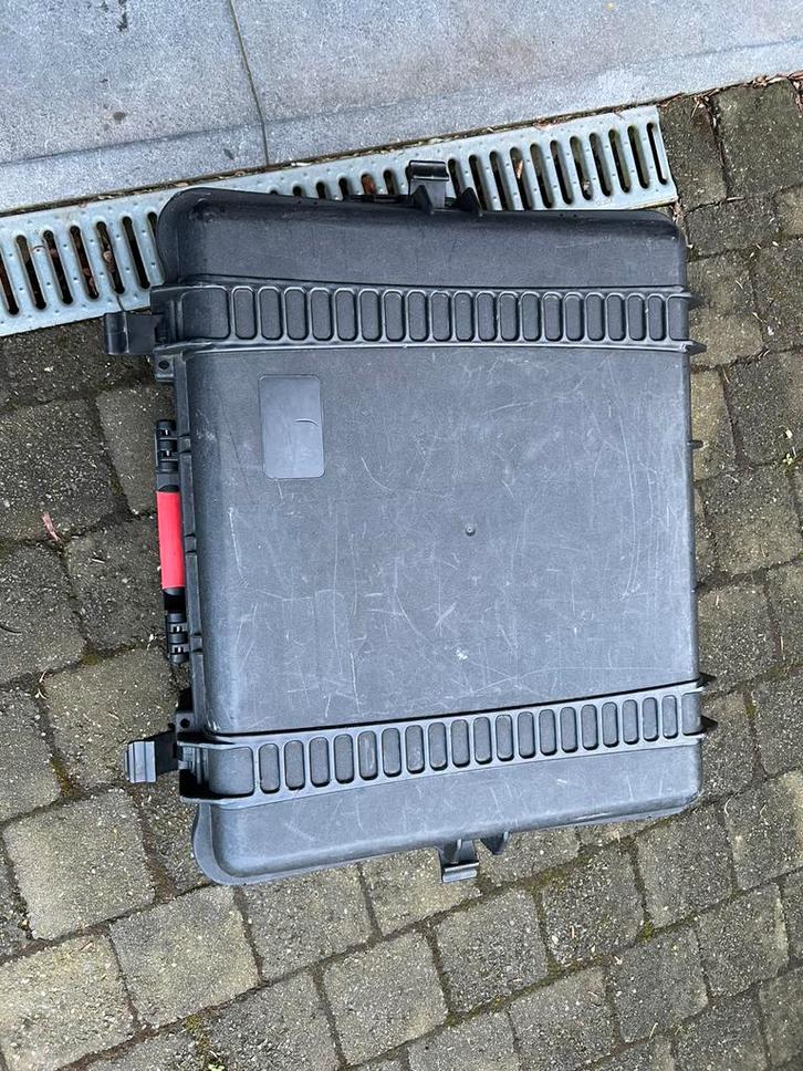 Pelicase met inlay voor Canon C300 camera, Audio, Tv en Foto, Videocamera's Digitaal, Zo goed als nieuw, Camera, Canon, Ophalen