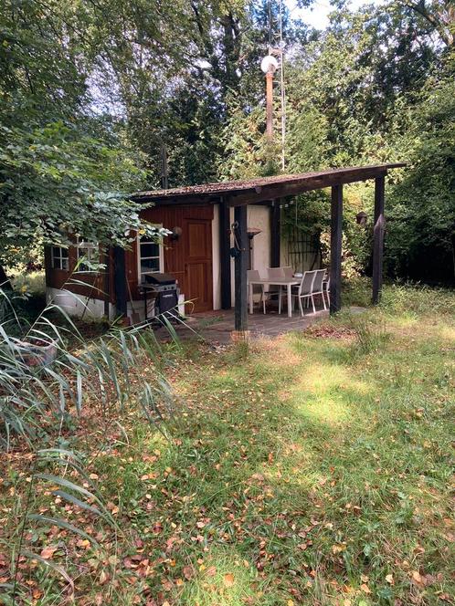 Charmante chalet met vijver in Balen, Immo, Buitenverblijven te koop