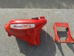 Honda c100 benzinetank, Fietsen en Brommers, Ophalen of Verzenden, Gebruikt