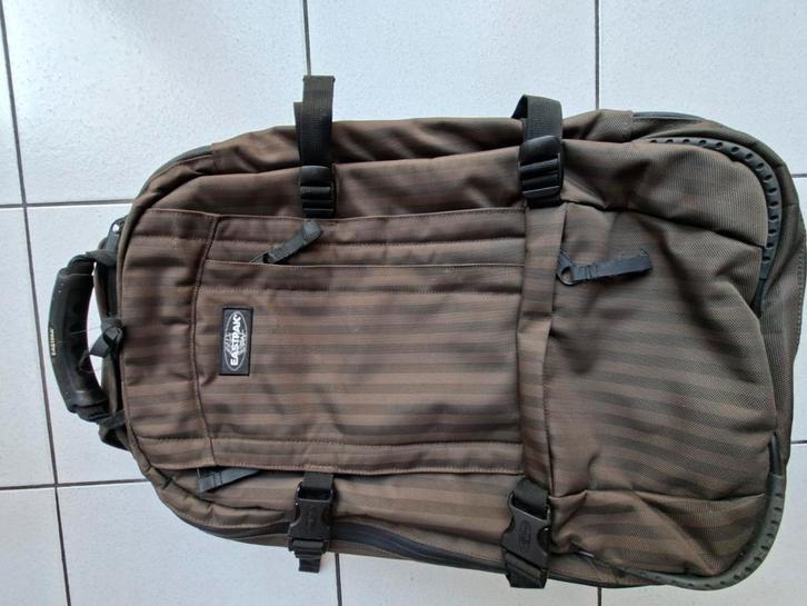 Multifunctionele rugzak trolley om terug naar kot te gaan., Handtassen en Accessoires, Tassen | Reistassen en Weekendtassen, Zo goed als nieuw