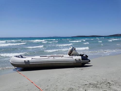 Opblaasbare boot, Watersport en Boten, Motorboten en Motorjachten, Gebruikt, Overige materialen, Tot 6 meter, Benzine, Buitenboordmotor