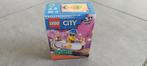Lego City Stuntz 60333 Le vélo cascadeur avec baignoire, Enfants & Bébés, Jouets | Duplo & Lego, Comme neuf, Ensemble complet