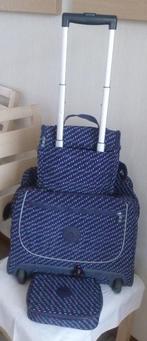 Kipling Set Trolley Isoth lunchtas en pennenetui + apen, Handtassen en Accessoires, Tassen | Schooltassen, Gebruikt, Blauw, Aktetas of Boekentas