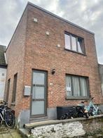 Huis te koop in Rumst, 3 slpks, 255 kWh/m²/jaar, Vrijstaande woning, 3 kamers, 130 m²