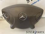 Airbag gauche (volant) d'un Mercedes E-Klasse, Autos : Pièces & Accessoires, Enlèvement ou Envoi, 3 mois de garantie, Utilisé