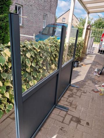 Tuinschermen beschikbaar voor biedingen