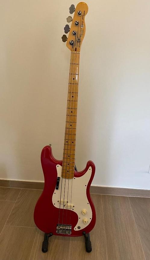 Bas gitaar, Muziek en Instrumenten, Snaarinstrumenten | Gitaren | Bas, Zo goed als nieuw, Elektrisch, Ophalen