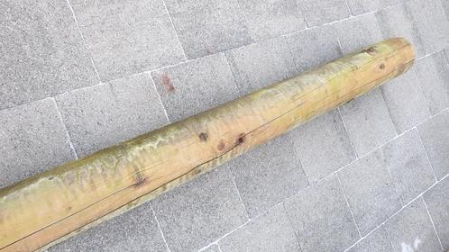 Gratis houten paal rond 12cm dik 4m lang hout, Tuin en Terras, Brandhout, Stammen, Overige houtsoorten, Minder dan 3 m³, Ophalen