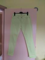 Pantalon limoen groen maat 44 en  short maat 46, wit nieuw, Taille 42/44 (L), Enlèvement ou Envoi, Blanc, Neuf