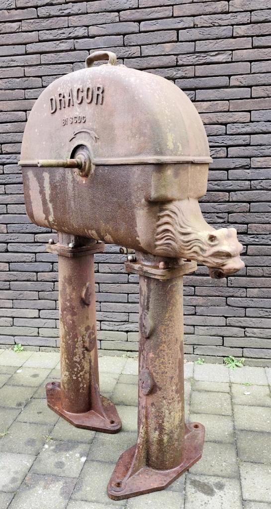 Dragor waterpomp, Antiek en Kunst, Antiek | Overige Antiek, Ophalen