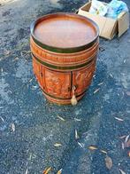 Bar en forme de tonneau .., Enlèvement