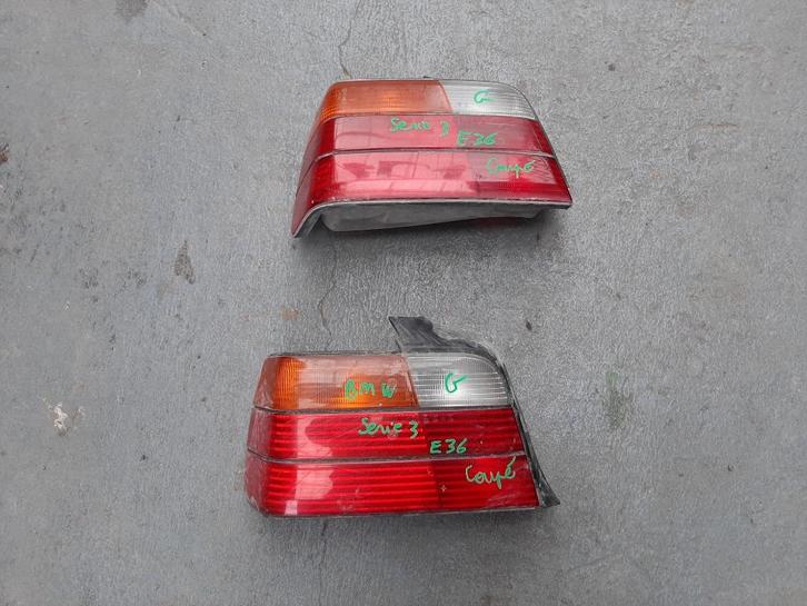Feux arriere gauche BMW SERIE 3 E36 COUPE feu optique ariere, Auto-onderdelen, Verlichting, Alfa Romeo, BMW, Ophalen of Verzenden
