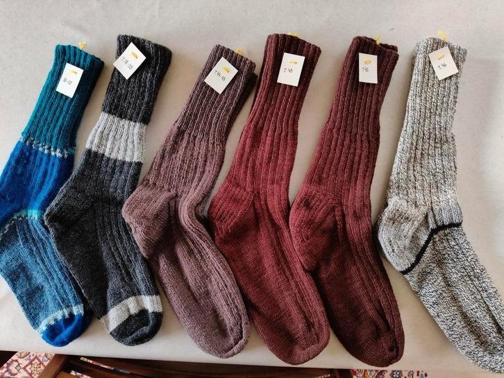 gebreide kousen / sokken, Kleding | Heren, Sokken en Kousen, Nieuw, Ophalen of Verzenden