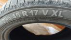 Winterbanden 235/45/R17 V XL, Auto-onderdelen, Banden en Velgen, Ophalen, Gebruikt, 17 inch, Winterbanden