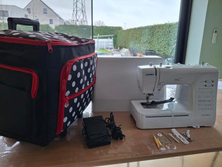 Naaimachine juki HZL 60HR B + trolley, Hobby & Loisirs créatifs, Machines à coudre & Accessoires, Machine à coudre, Enlèvement