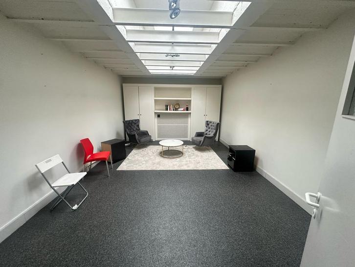 Kantoor te huur, Zakelijke goederen, Kantoor en Winkelinrichting | Apparatuur en Telecommunicatie, Ophalen