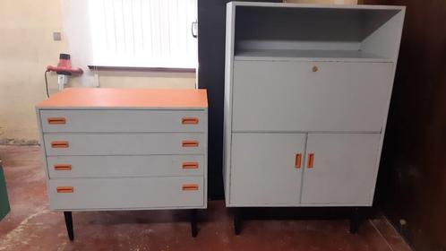 Set van 2 vintage kasten., Huis en Inrichting, Kasten | Roldeurkasten en Archiefkasten, Gebruikt, Ophalen