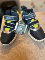 Nieuwe Geox jongensschoenen met lichtjes maat 30, Kinderen en Baby's, Schoentjes, Nieuw, Ophalen of Verzenden, Jongetje