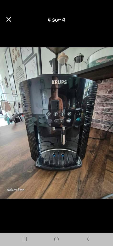 Machine a café a grain, Elektronische apparatuur, Thuistapinstallaties, Zo goed als nieuw, Krups, Ophalen of Verzenden
