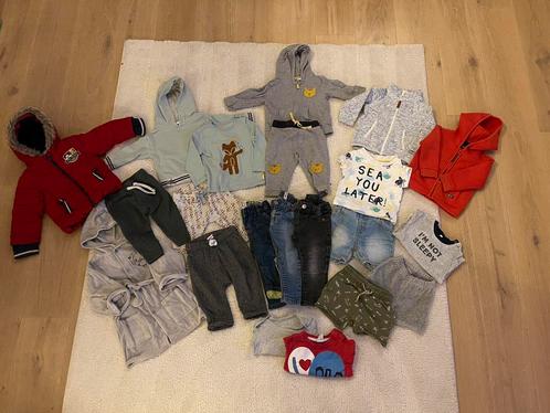 Pakket jongenskleding maat 74, Kinderen en Baby's, Babykleding | Baby-kledingpakketten, Ophalen of Verzenden