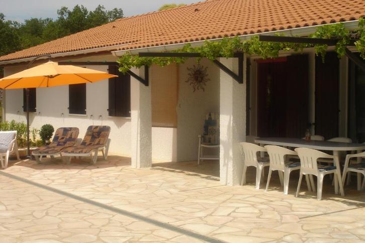 Z-Fr, Ardèche , vakantiewoning, Vakantie, Vakantiehuizen | Frankrijk, Ardèche of Auvergne, Landhuis of Villa, Landelijk, 4 of meer slaapkamers