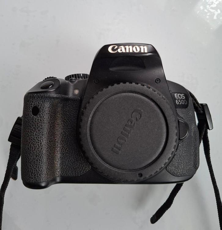 Canon EOS 650 D-behuizing zonder lens, Audio, Tv en Foto, Fotocamera's Digitaal, Gebruikt, Canon, Ophalen of Verzenden