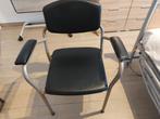 Chaise percée pour personne âgée., Divers, Enlèvement, Utilisé