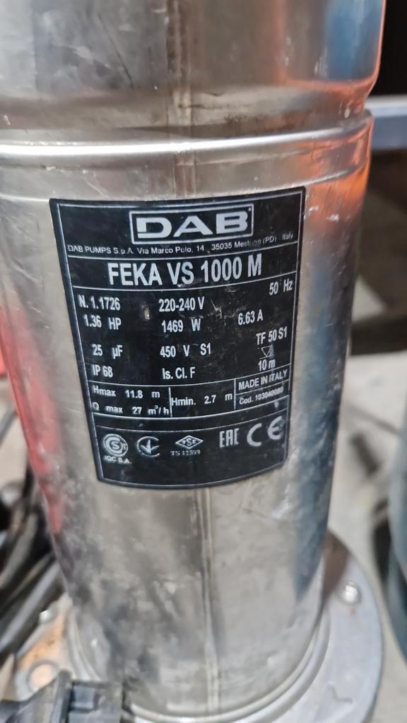 Inox dompelpomp met 25 meter slang, Jardin & Terrasse, Pompes à eau, Comme neuf, Électrique, Pompe à eaux claires, Enlèvement